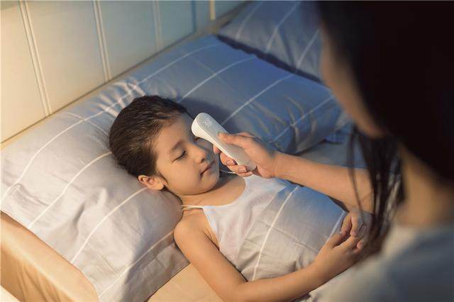 小米新品不仅有MIX2,还有这款秒测体温的米家iHealth体温计